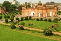 Mengunjungi Benteng Lalbagh di Dhaka: Panduan Wisata Sejarah