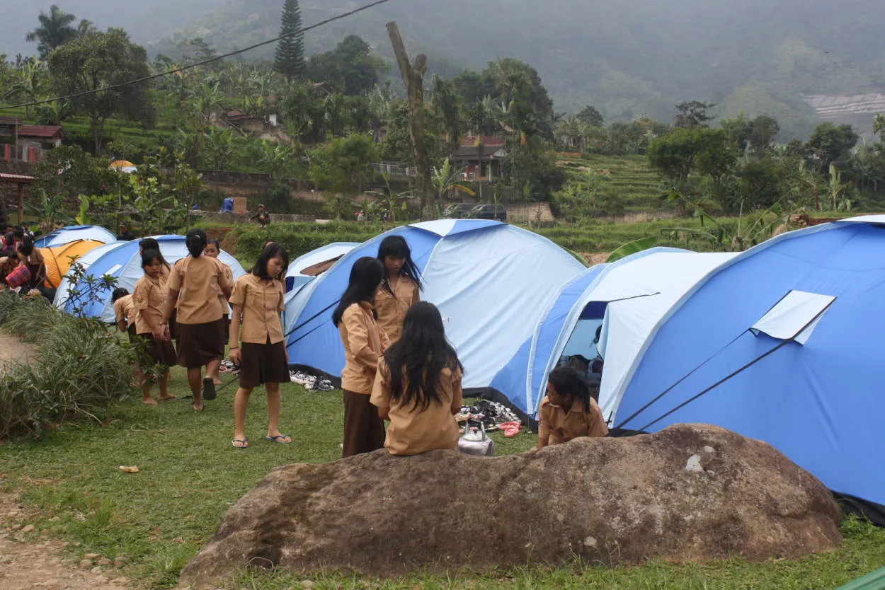 Pergi Camping di Bangladesh: Tips Berkemah di Alam Terbuka